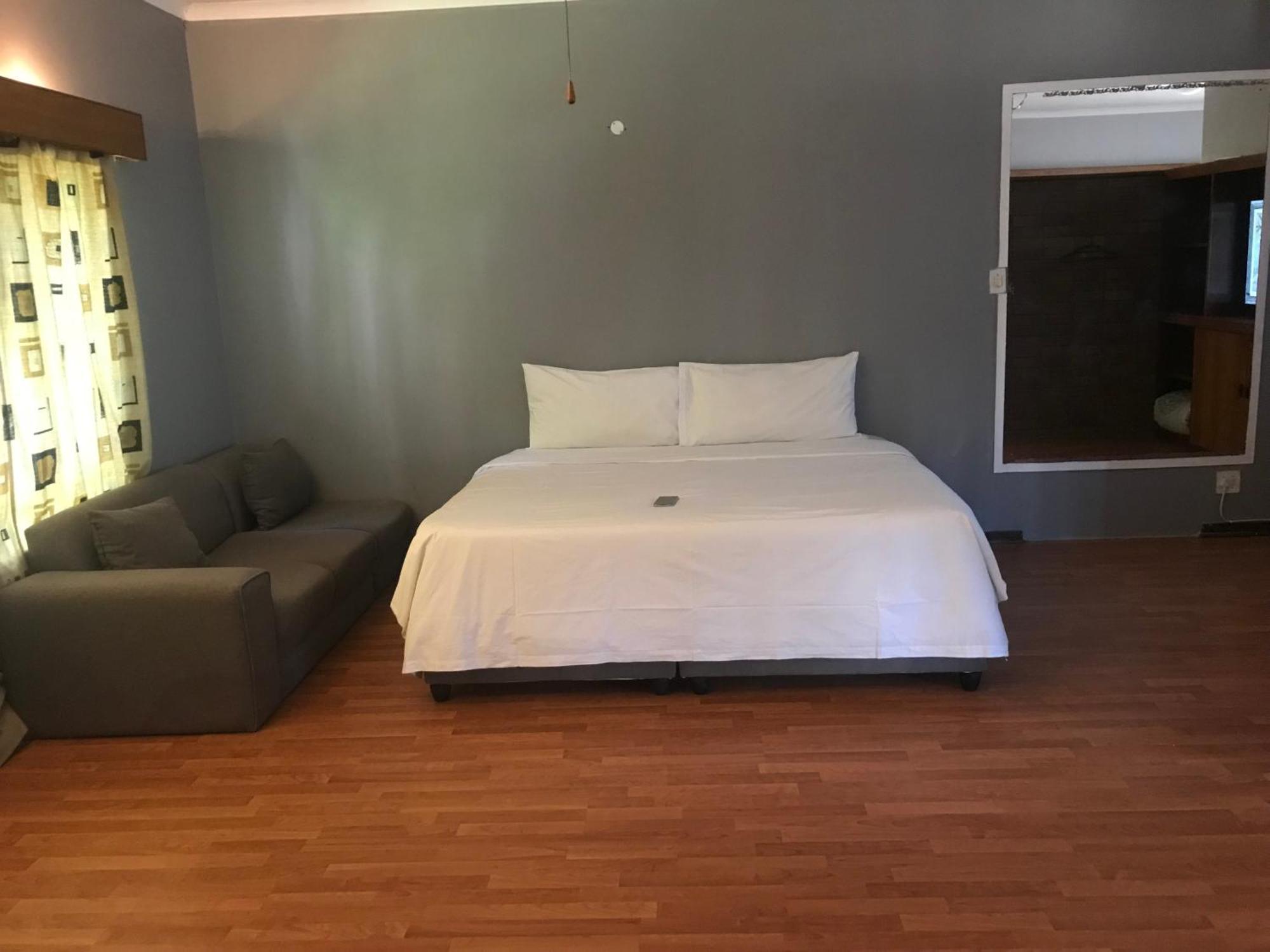 15 On Reitz Bela Bela Villa Exteriör bild